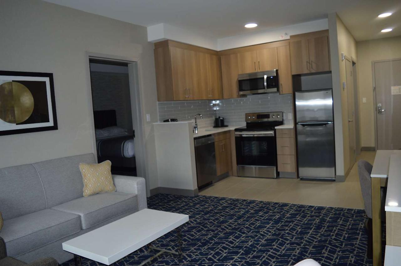Best Western Premier Route 97 Vernon Esterno foto