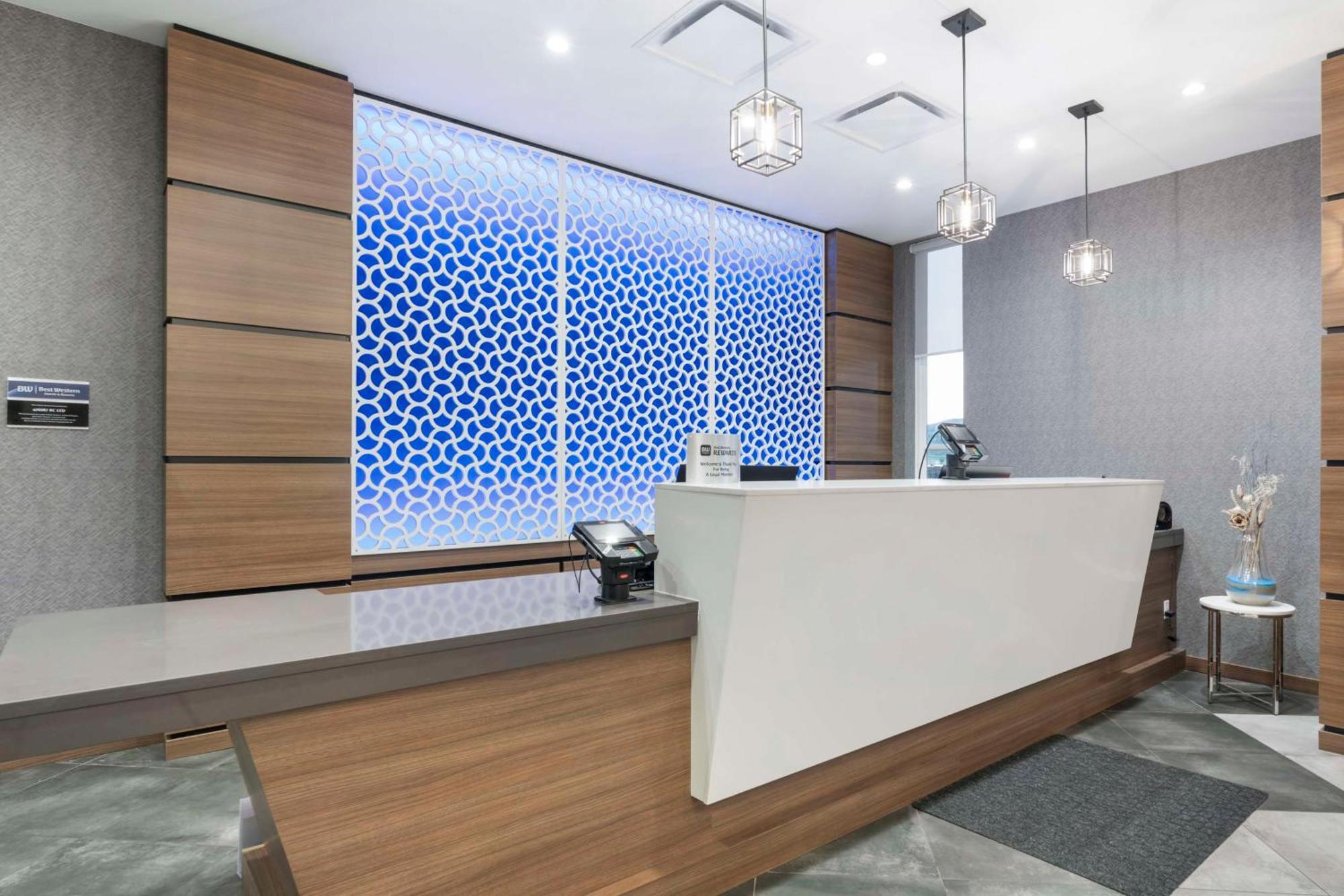 Best Western Premier Route 97 Vernon Esterno foto